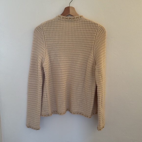 Vintage wool cardigan sweater with gold detailing - Picture 2 of 5